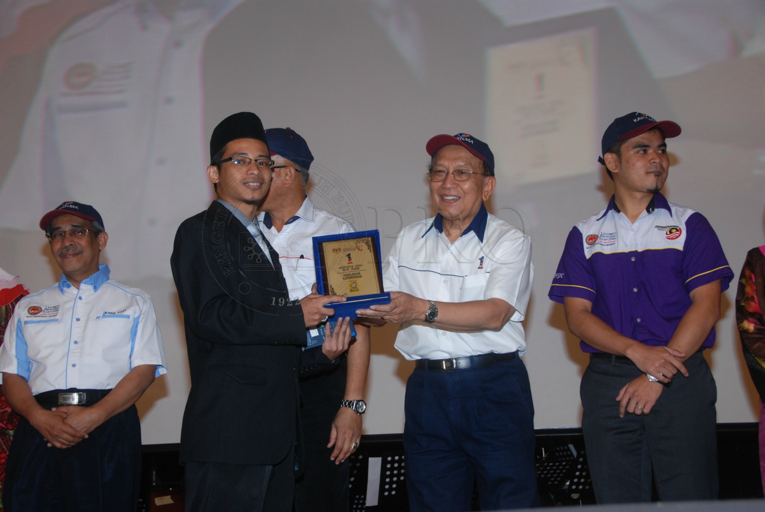 PRO 12 125 rtm DSC 7177